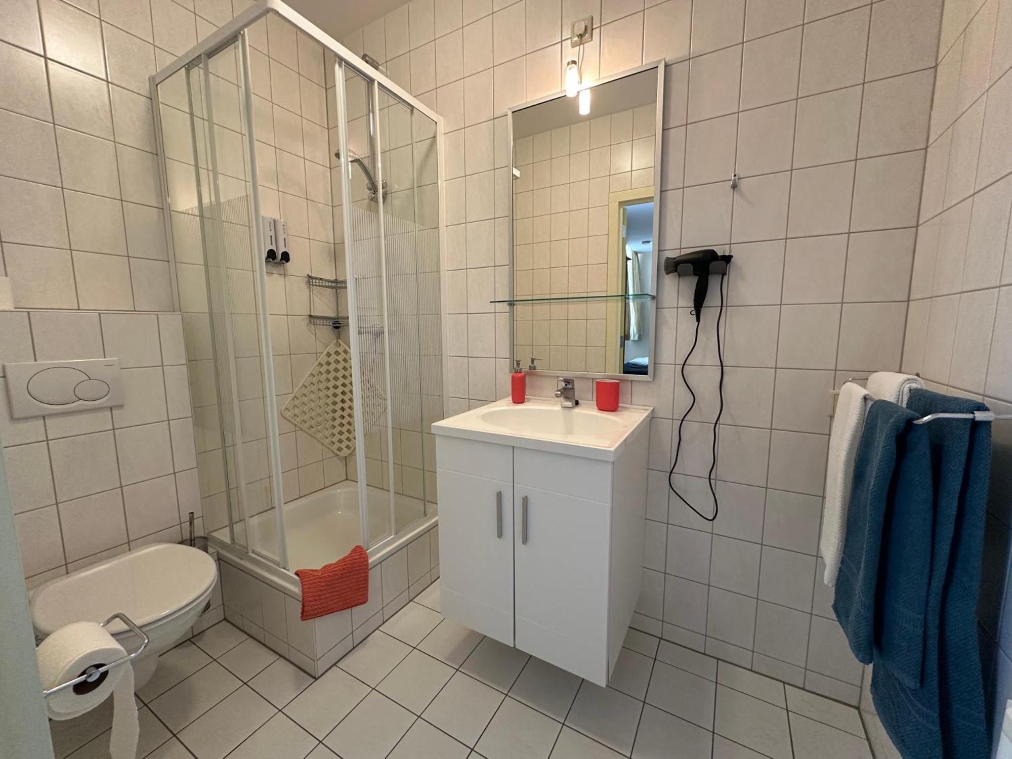 B&B Maria Hart Weert Bagian luar foto