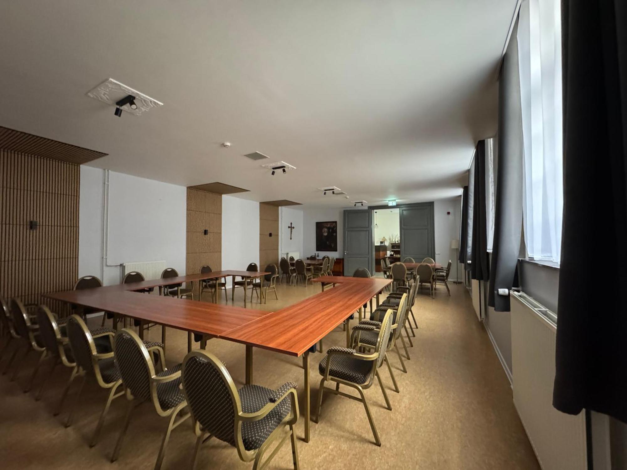 B&B Maria Hart Weert Bagian luar foto